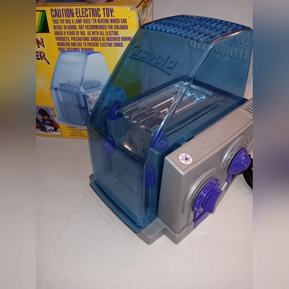Vintage Crayola Crayon Maker model 04- 9020-0-600 Melter Melting Art